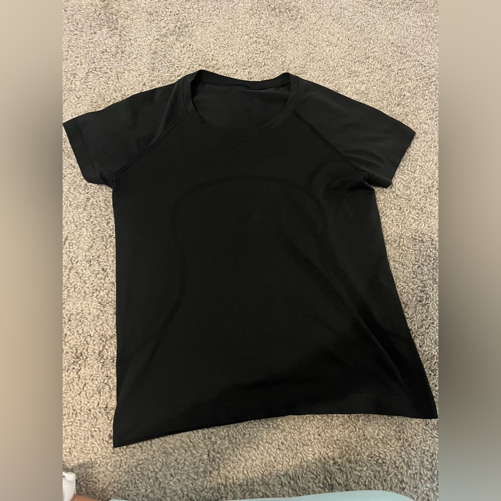 Lululemon swiftly tech short sleeve shirt